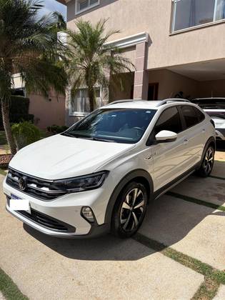 VOLKSWAGEN NIVUS 1.0 200 TSI TOTAL FLEX HIGHLINE AUTOMÁTICO